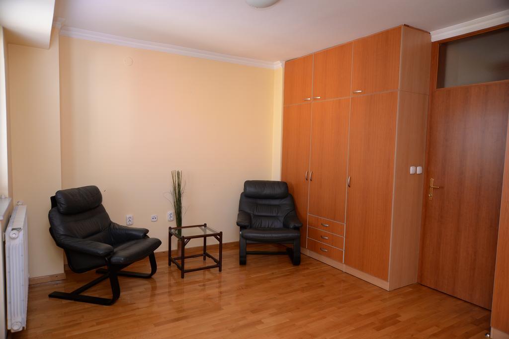 Exclusive Central Apartments สโกเปีย ภายนอก รูปภาพ